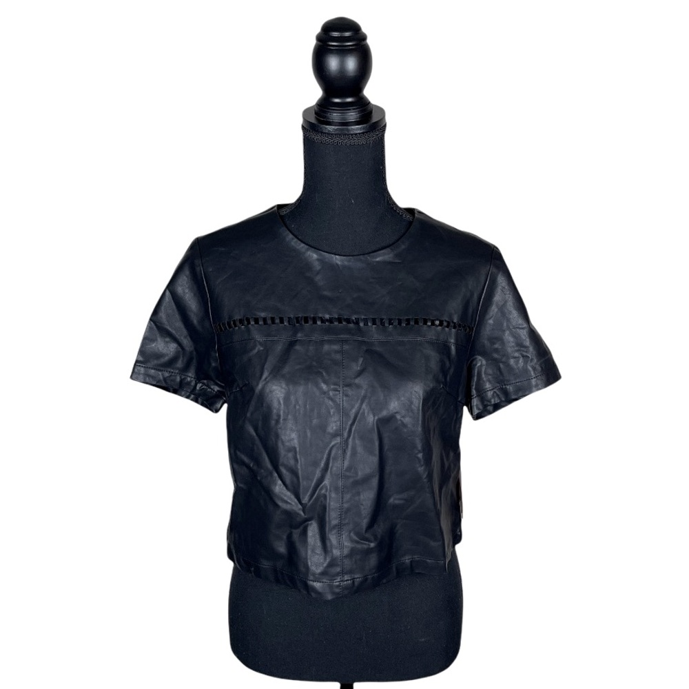 NWT Forever 21 Faux Leather Crop Top with neck line Cut out Details Size XS